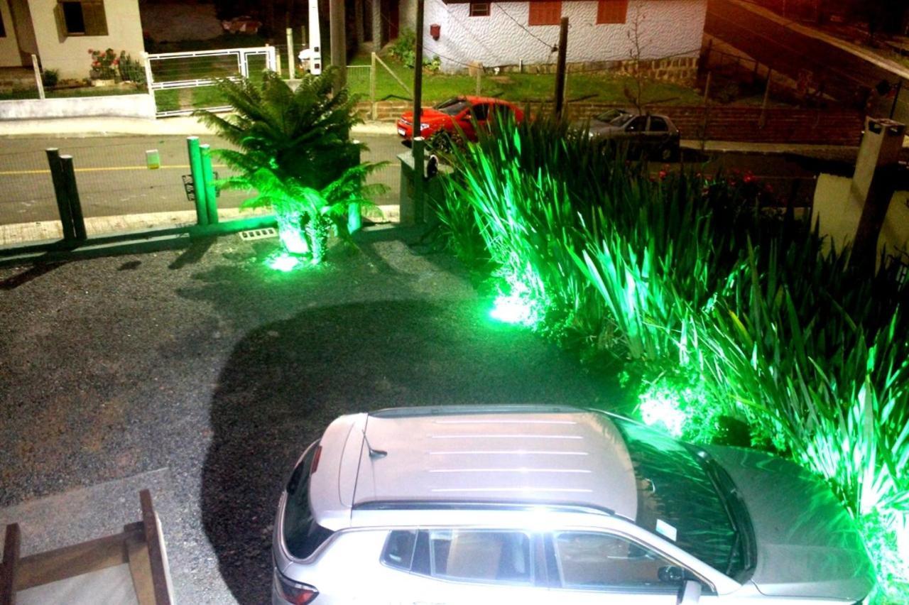 Residencial Dom Celeste Canela Exteriér fotografie