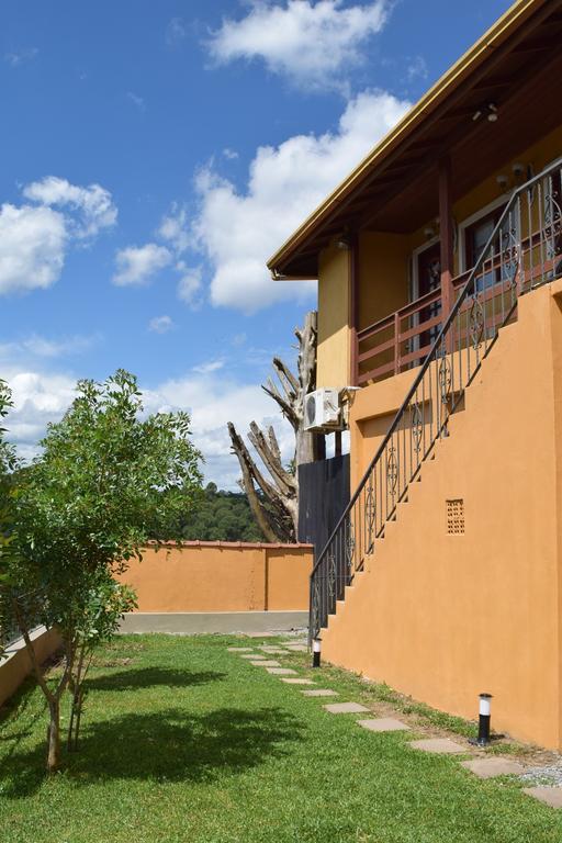 Residencial Dom Celeste Canela Exteriér fotografie
